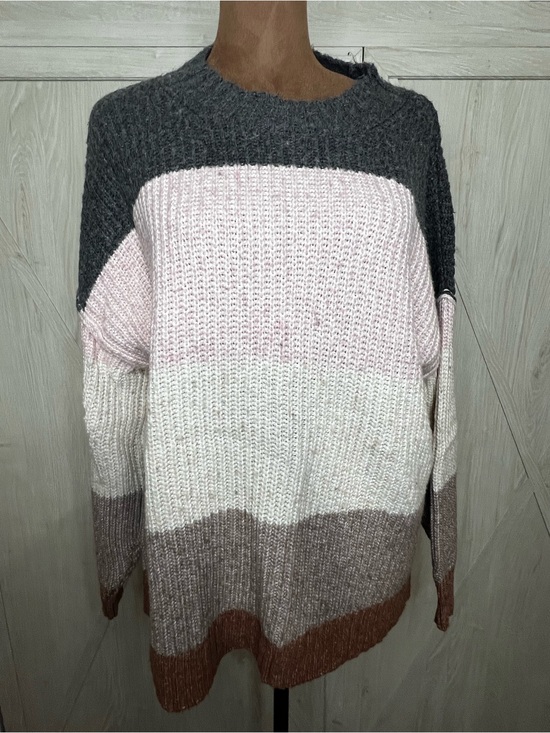 American Eagle Outfitters Sweaters - American Eagle Outfitters Dreamspun Colorblock Striped Knit Crewneck Sweater XS